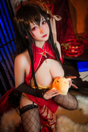 [Foto COSER de celebridade da Internet] Coser de alto valor Nian Nian_D - Dafeng cheongsam