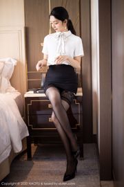 [Language World XIAOYU] Vol.258 Angela Little Reba "OL in Black Stockings"