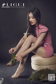 Foot Model Ice Cream "Duanxiang Cheongsam Silk Foot" [丽 柜 LIGUI] Internet Beauty