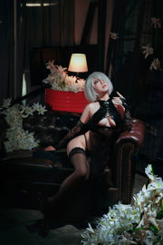 [Foto de Net Red COSER] Banbanzi - 2B Smokey Cheongsam