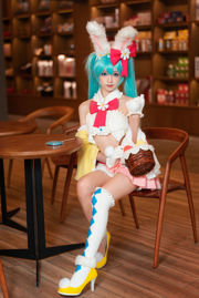 [Net Red COSER Photo] Blogueur d'anime Kitaro_ Kitaro - Hatsune Bunny Girl